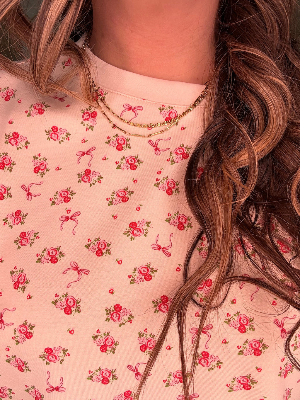 Beige Rose & Bow Floral Ruffle Set