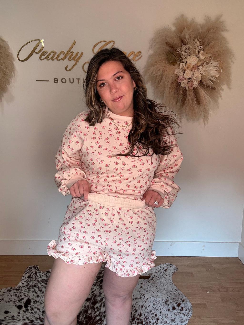 Beige Rose & Bow Floral Ruffle Set