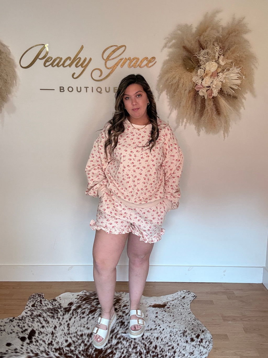 Beige Rose & Bow Floral Ruffle Set