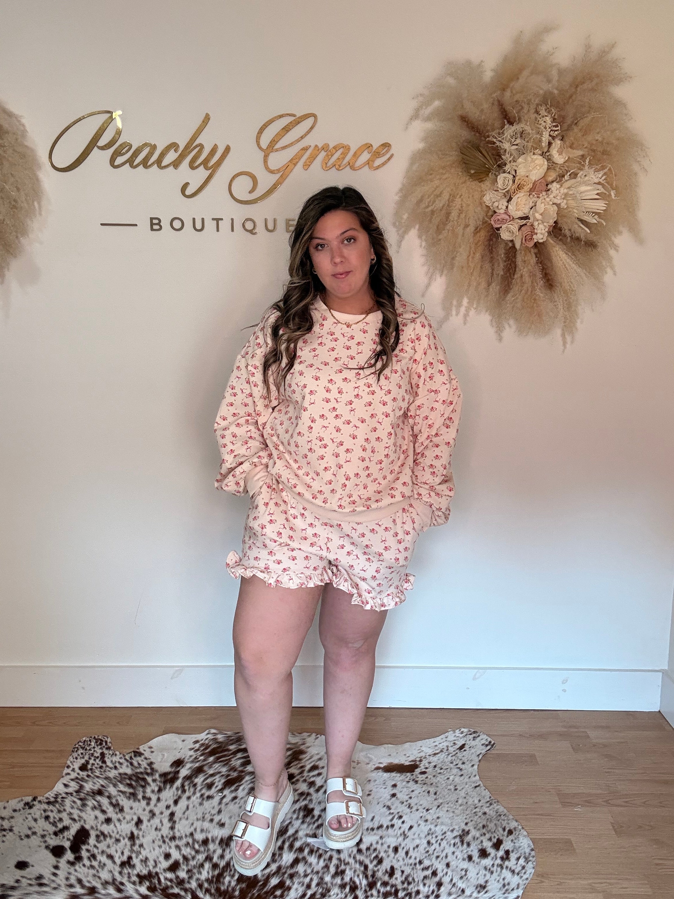Beige Rose & Bow Floral Ruffle Set