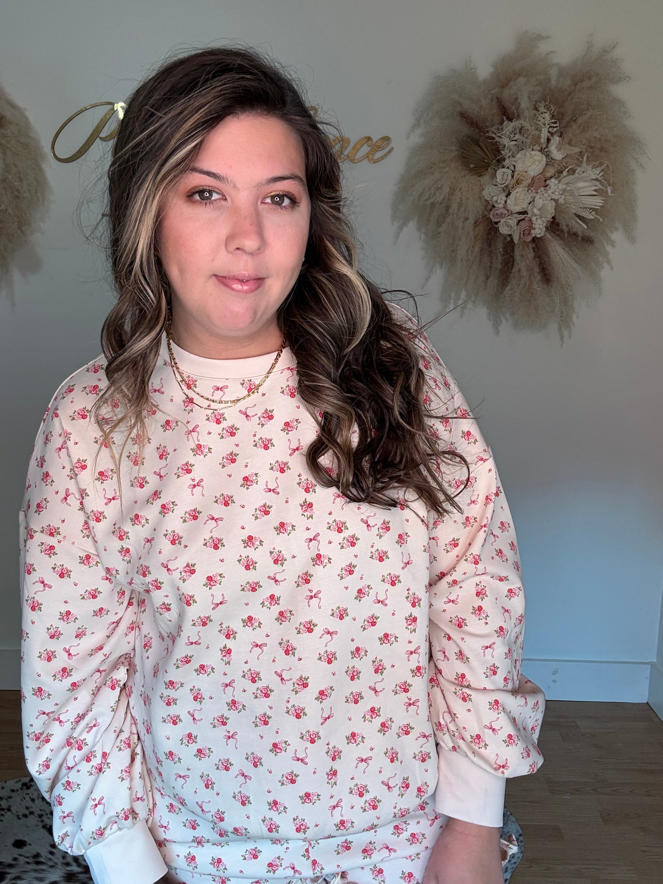 Beige Rose & Bow Floral Ruffle Set