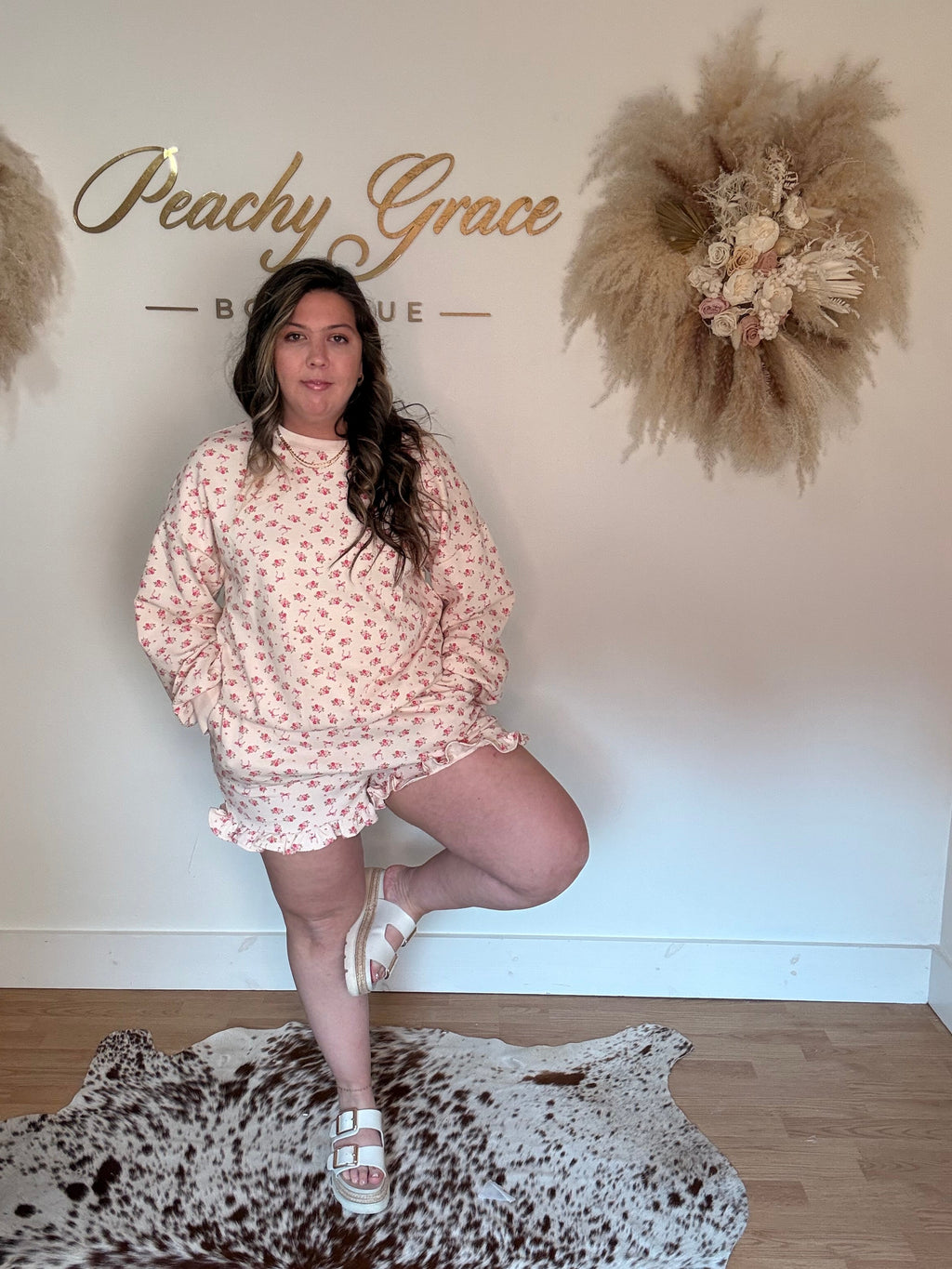 Beige Rose & Bow Floral Ruffle Set