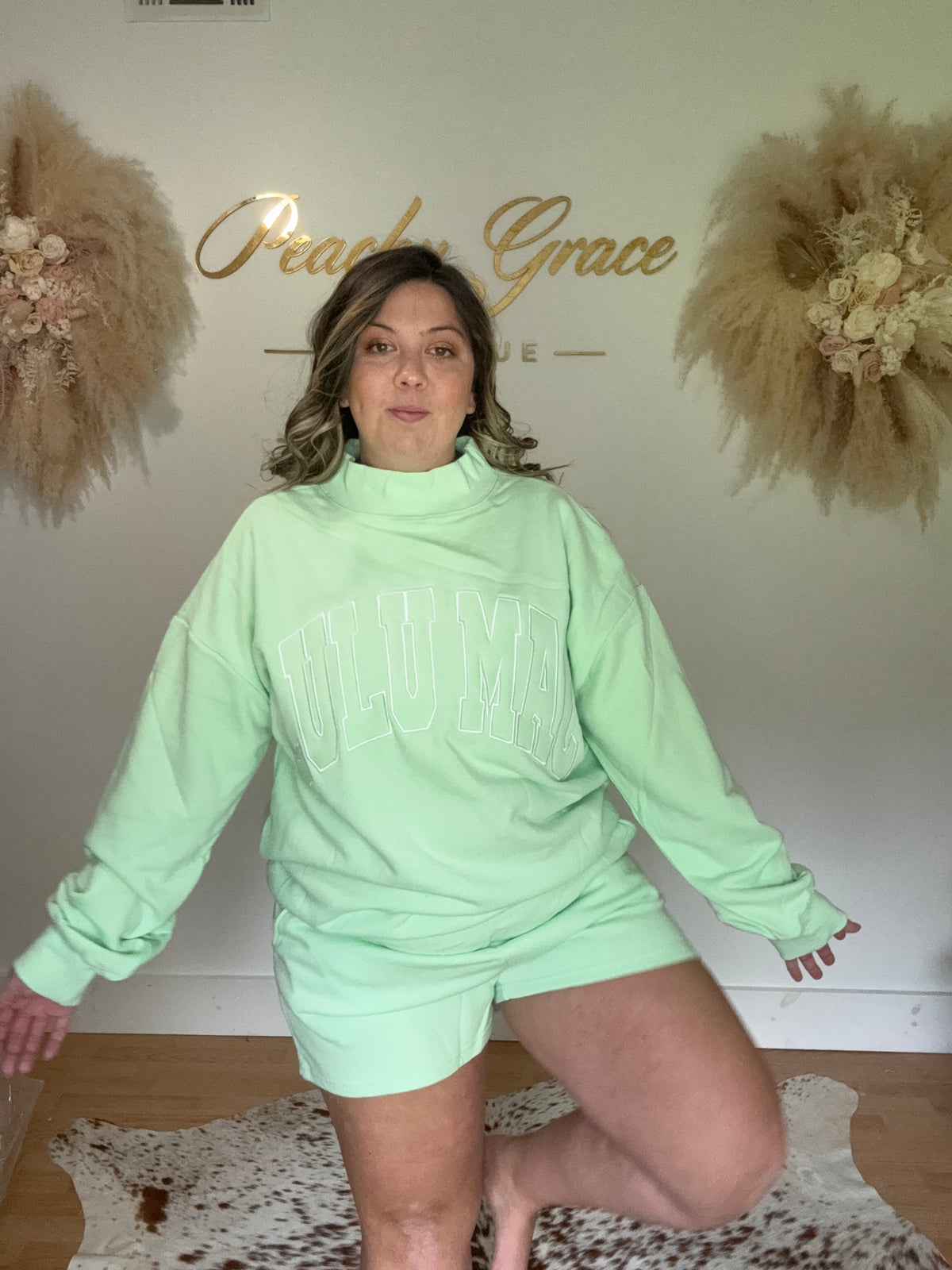 Lulu Mac Mock Neck Sweatshirt Mint Green - side view