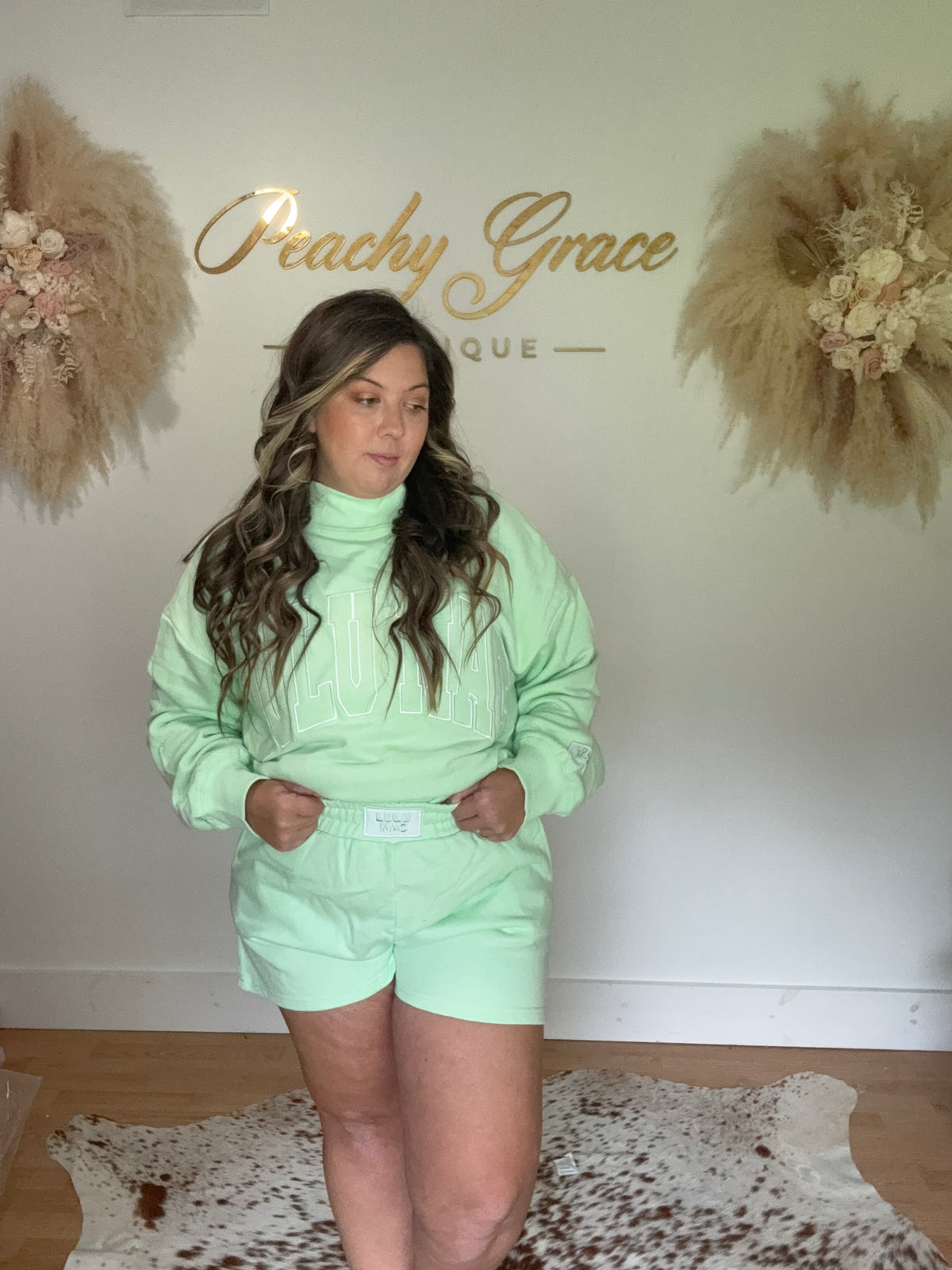Lulu Mac Terry Shorts Mint Green - front pose 2