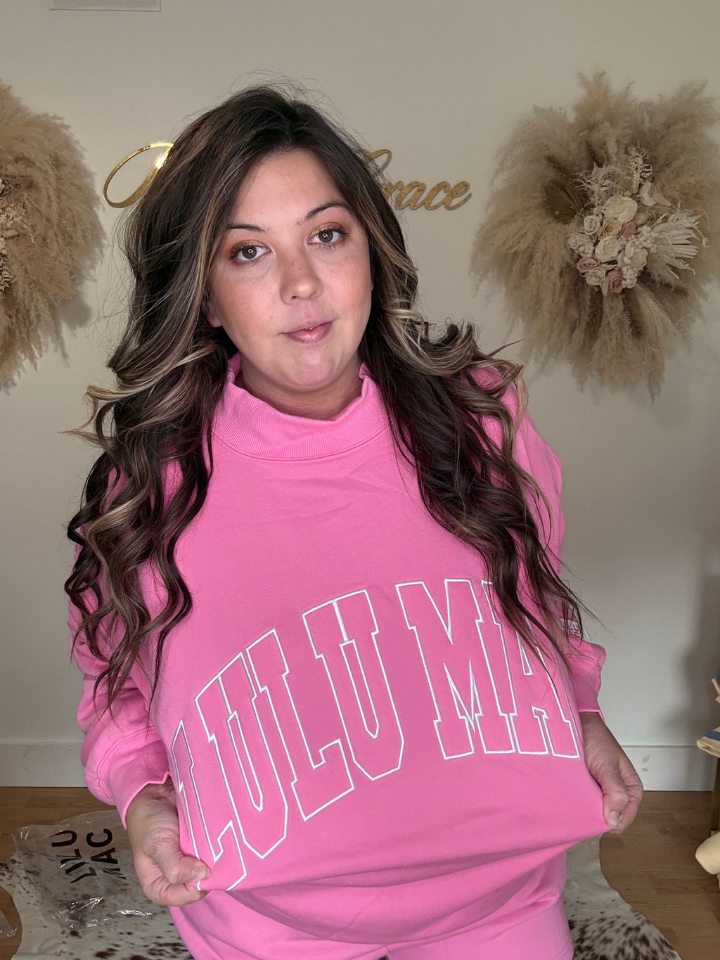 Lulu Mac Mock Neck Sweatshirt Pink - side view