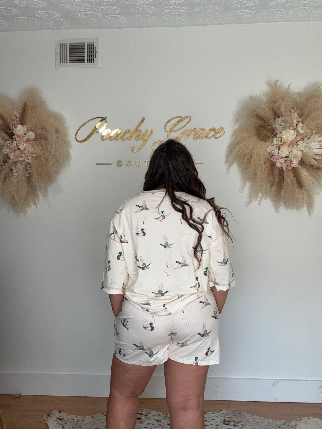 Cozy Creek Set - back view